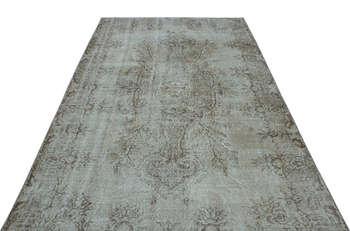 Bild 1 in Galerieansicht laden. Boafaan - Vintage Distressed Rug - 5'11 X 9'7