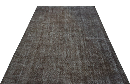 Load image 1 in gallery view. Vaebiil - Vintage Distressed Rug - 5'8 X 8'11
