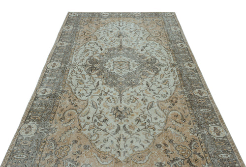 Load image 1 in gallery view. Drelaex - Vintage Medallion Rug - 5'8 X 9'5