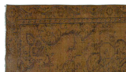 Load image 1 in gallery view. Maevosa - Vintage Distressed Rug - 4'10 X 8'8