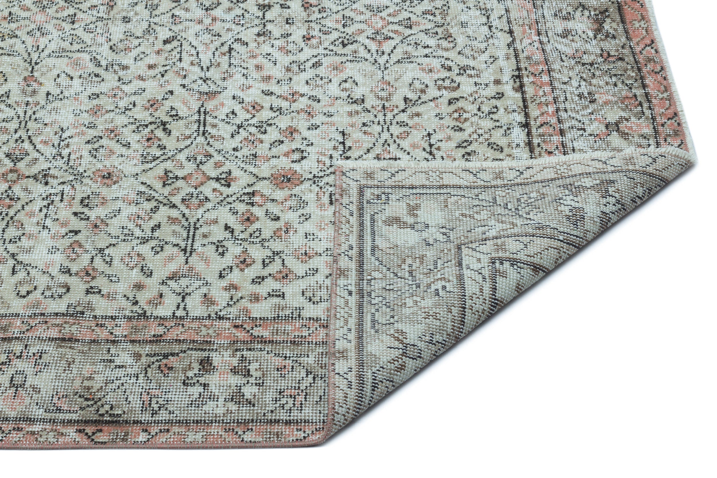 Bigoor - Vintage Floral Rug - 5'0 X 8'9