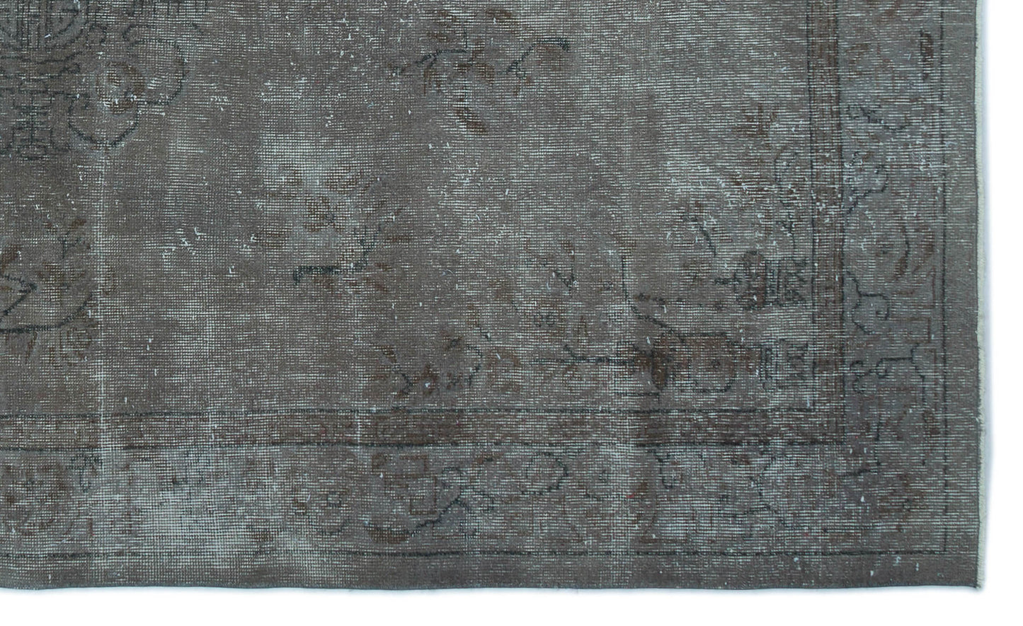 Covema - Vintage Distressed Rug - 5'5 X 9'0