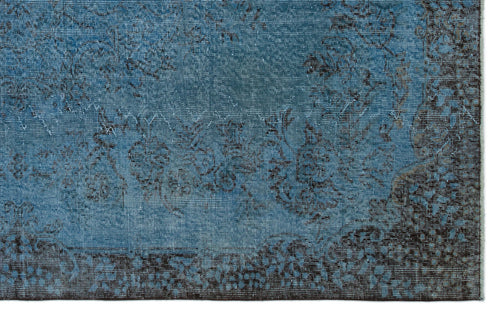 Load image 1 in gallery view. Maroon - Vintage Distressed Rug - 5'9 X 8'11