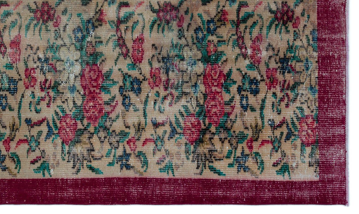 Kepila - Vintage Floral Rug - 4'11 X 8'6