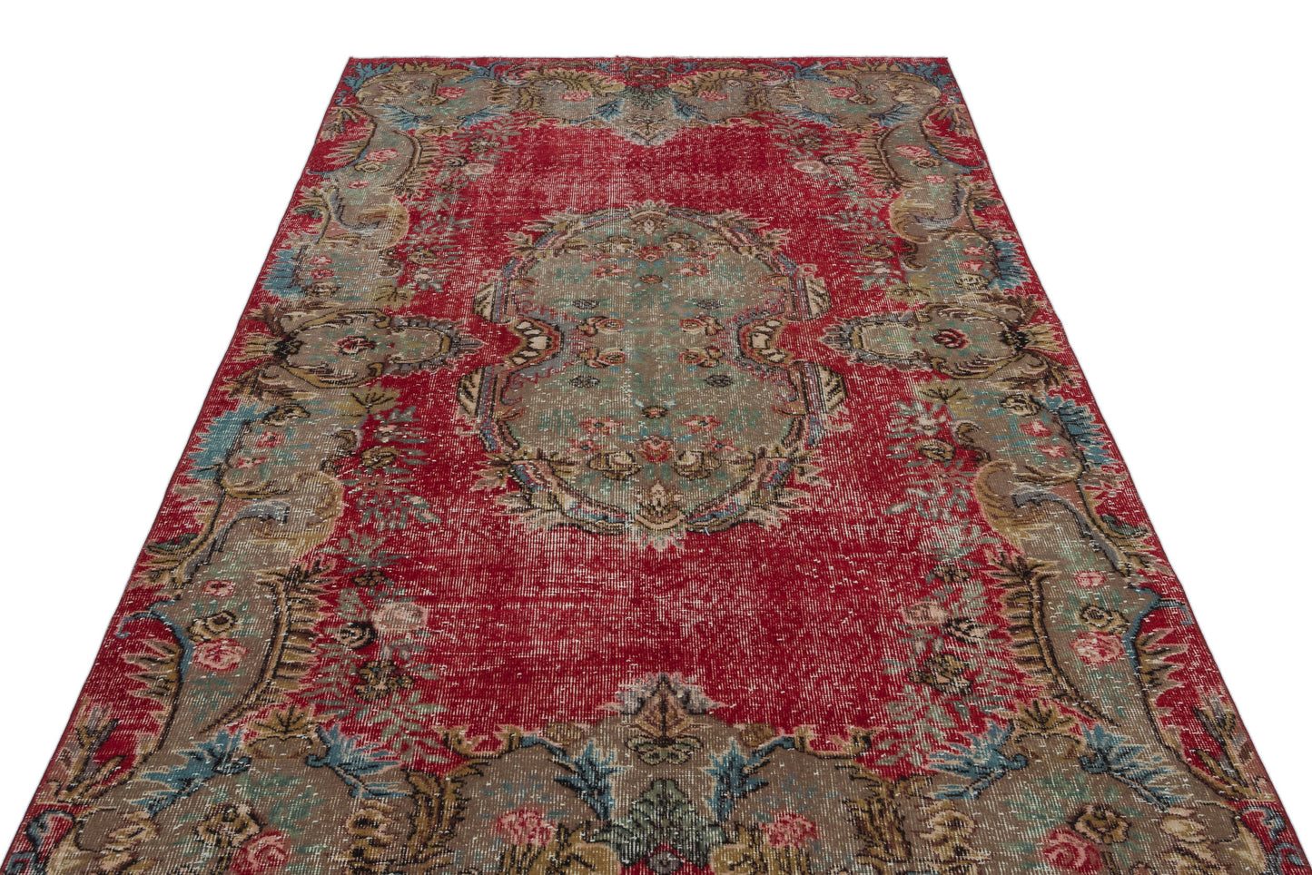 Panila - Vintage Medallion Rug - 5'4 X 8'10