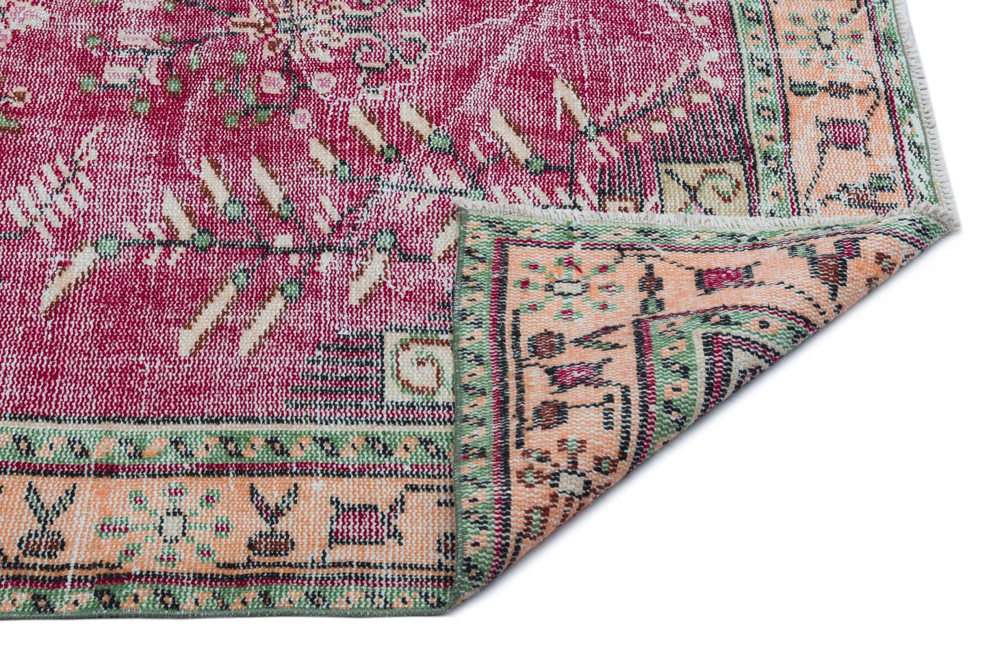 Thiva - Vintage Medallion Rug - 4'10 X 8'7