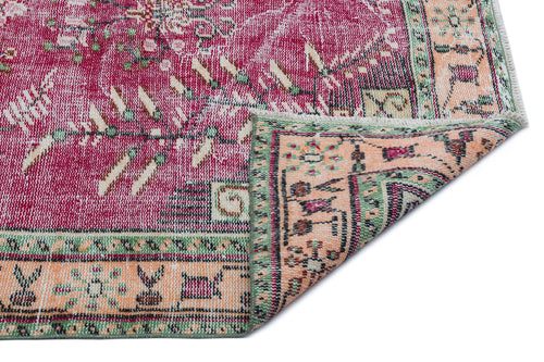 Bild 1 in Galerieansicht laden. Thiva - Vintage Medallion Rug - 4'10 X 8'7