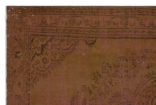 Load image 1 in gallery view. Friloyn - Vintage Distressed Rug - 5'8 X 8'8