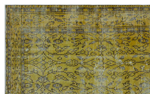 Load image 1 in gallery view. Biohona - Vintage Floral Rug - 5'11 X 9'5