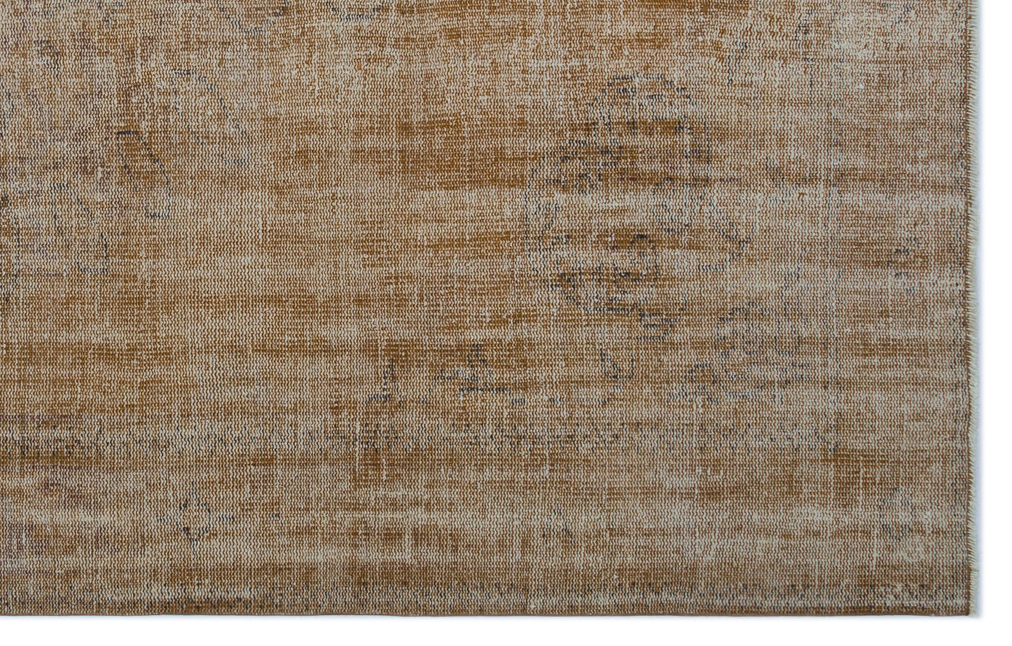 Shaeneix - Vintage Distressed Rug - 6'0 X 9'5