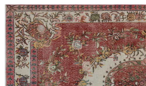 Load image 1 in gallery view. Hutoan - Vintage Medallion Rug - 5'7 X 9'7