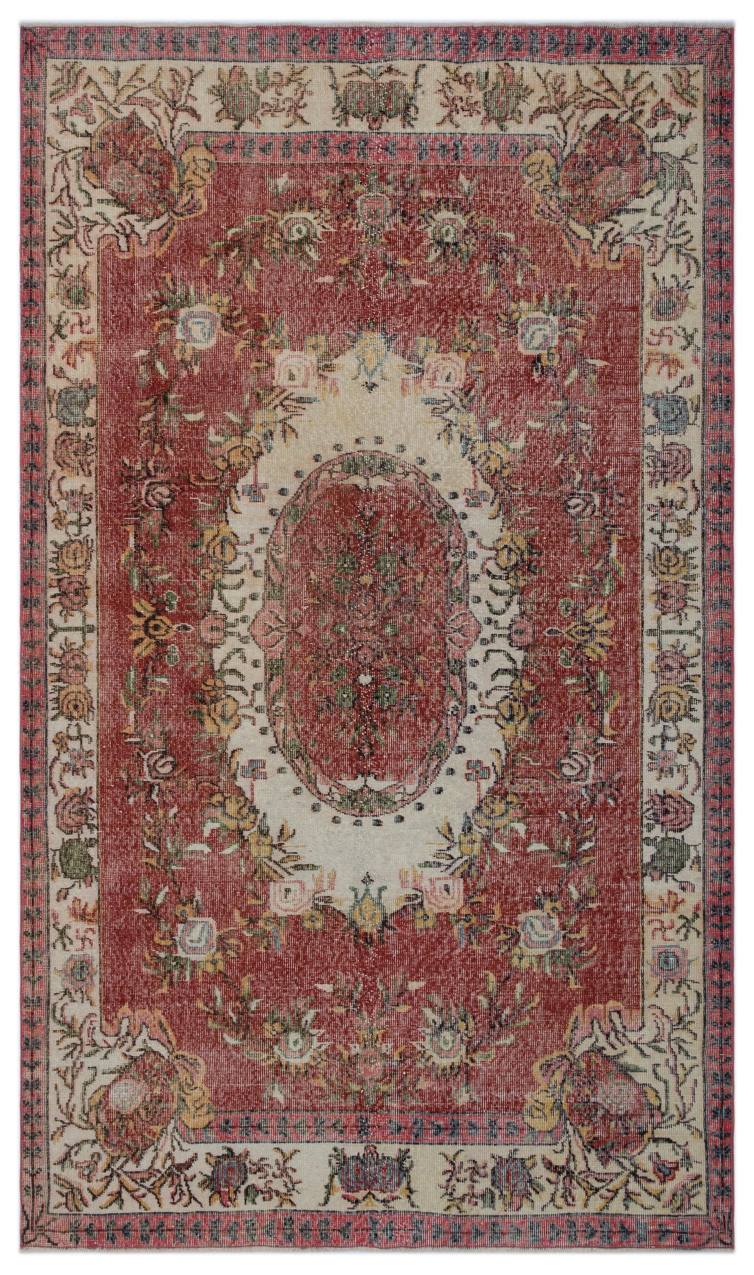 Hutoan - Vintage Medallion Rug - 5'7 X 9'7