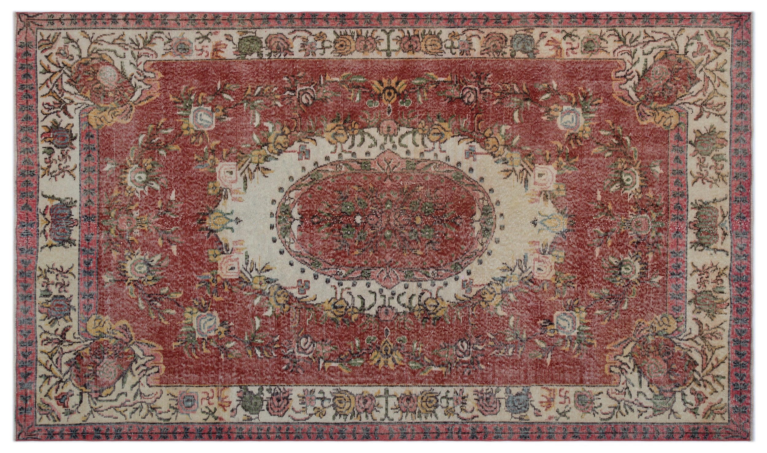 Hutoan - Vintage Medallion Rug - 5'7 X 9'7