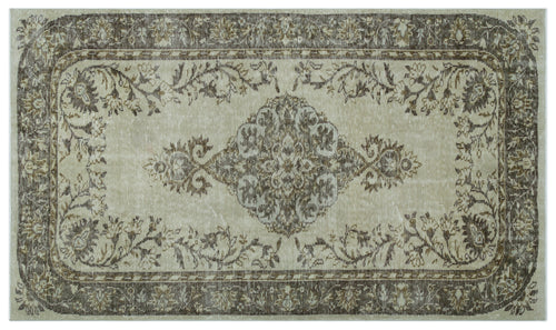 Load image 1 in gallery view. Nipoix - Vintage Medallion Rug - 5'4 X 9'1