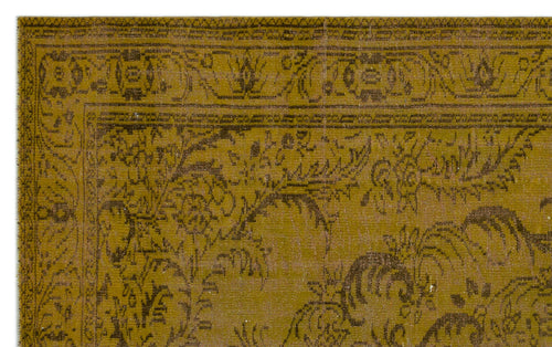 Load image 1 in gallery view. Mikasa - Vintage Medallion Rug - 6'3 X 9'10