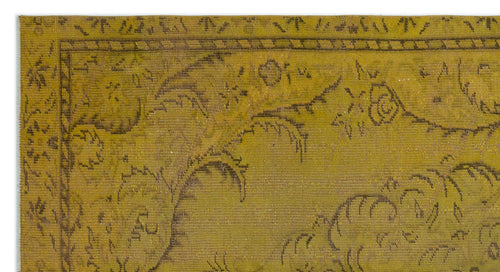 Load image 1 in gallery view. Friar - Vintage Medallion Rug - 5'3 X 9'3