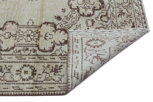 Load image 1 in gallery view. Truil - Vintage Medallion Rug - 5'1 X 8'11