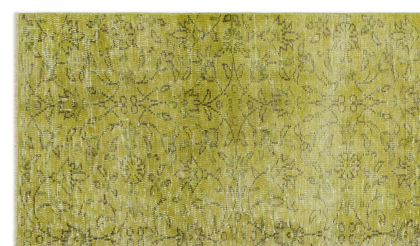 Thaedail - Vintage Distressed Rug - 4'9 X 8'2