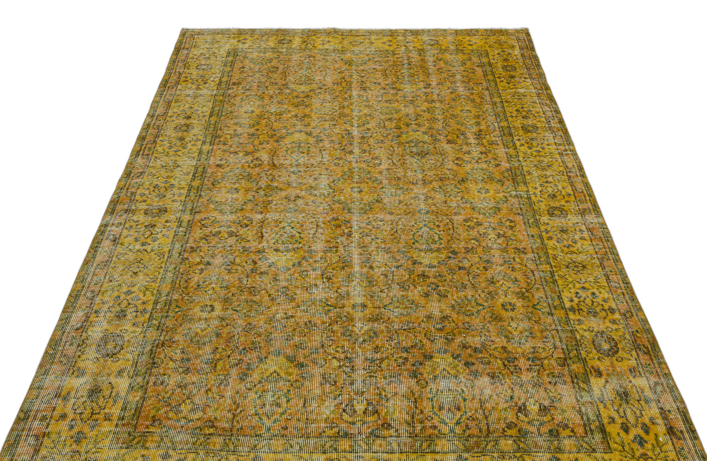 Tralayn - Vintage Floral Rug - 5'4 X 9'1
