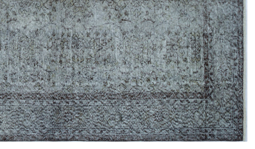 Load image 1 in gallery view. Kefuta - Vintage Distressed Rug - 5'7 X 9'9