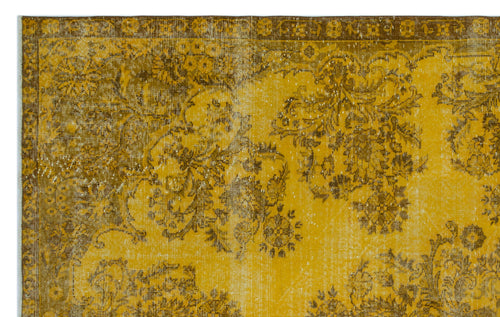 Load image 1 in gallery view. Lukiyn - Vintage Medallion Rug - 6'4 X 10'1