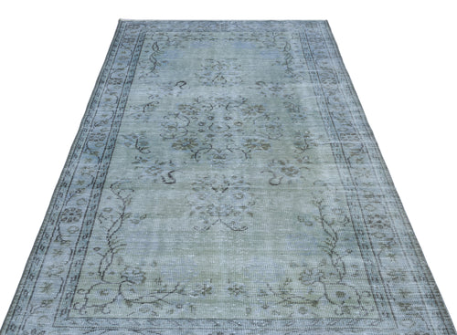 Load image 1 in gallery view. Dripana - Vintage Medallion Rug - 4'9 X 8'8