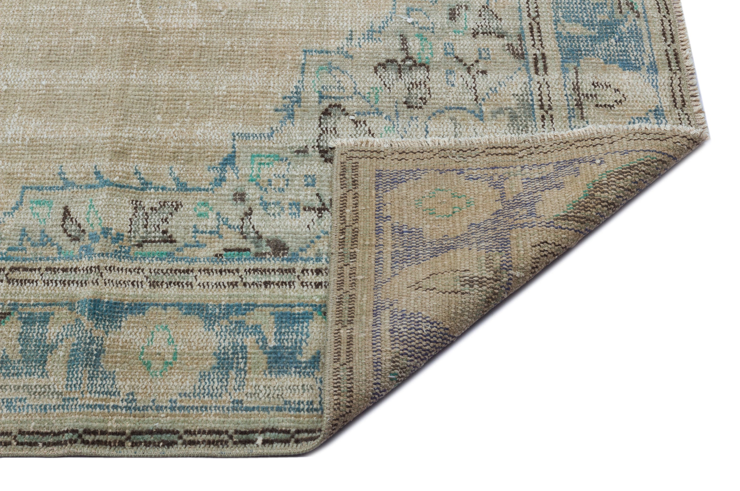Druseas - Vintage Medallion Rug - 5'8 X 8'7