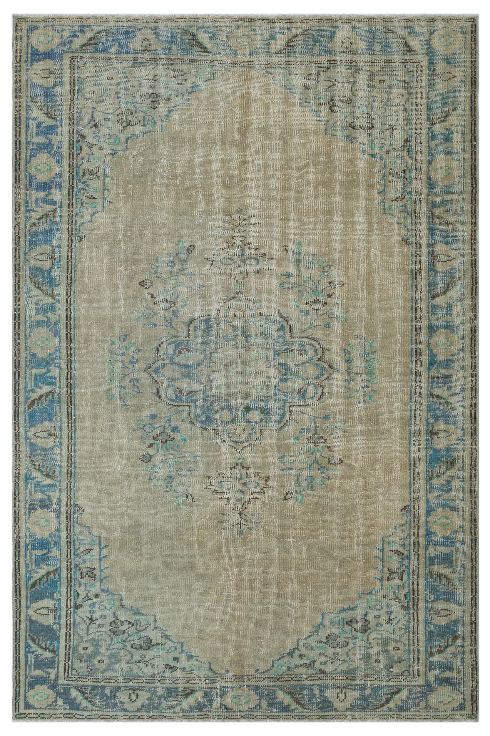 Druseas - Vintage Medallion Rug - 5'8 X 8'7