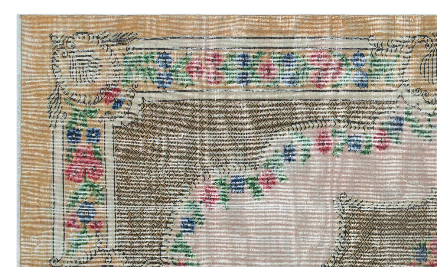 Bligoix - Vintage Medallion Rug - 5'5 X 9'0