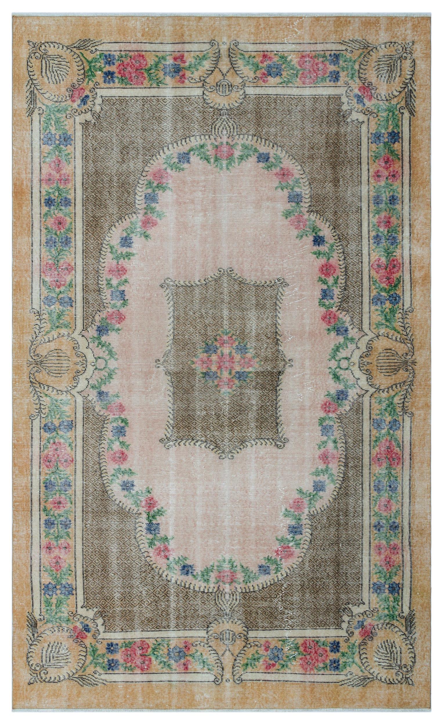Bligoix - Vintage Medallion Rug - 5'5 X 9'0