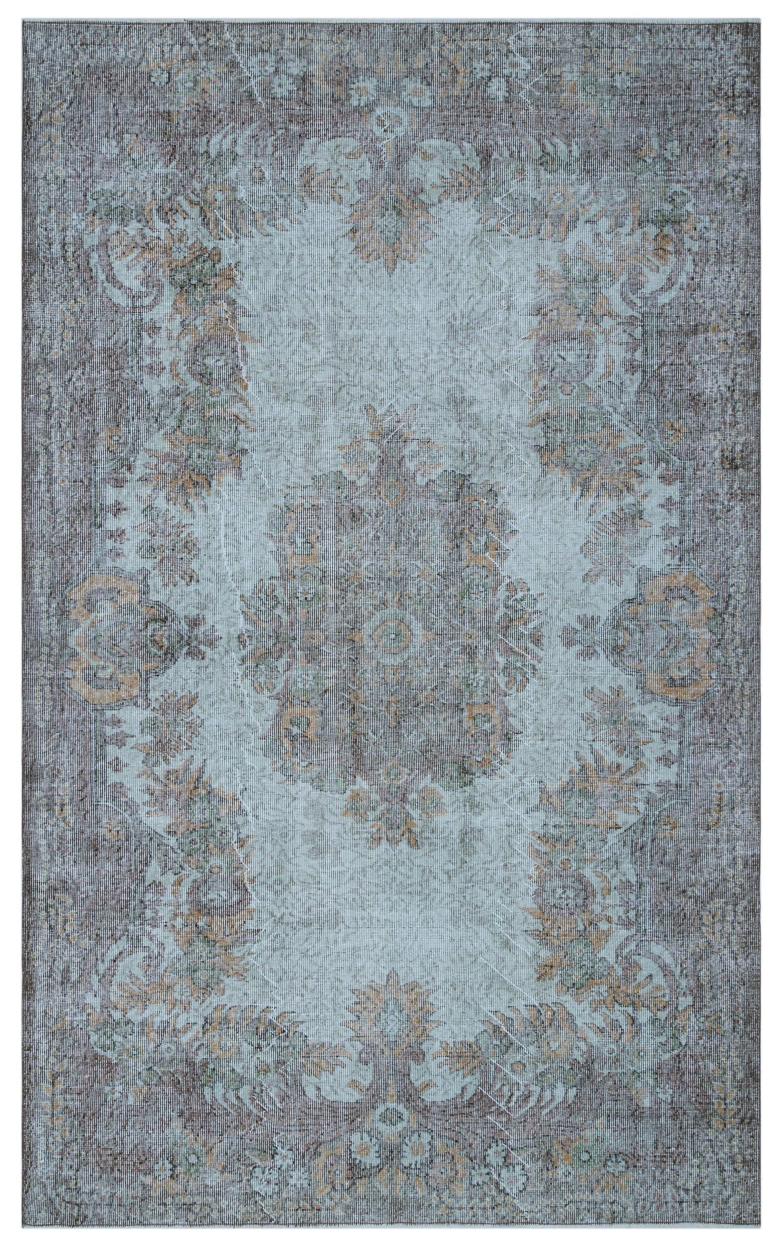 Kazoix - Vintage Medallion Rug - 6'1 X 10'0