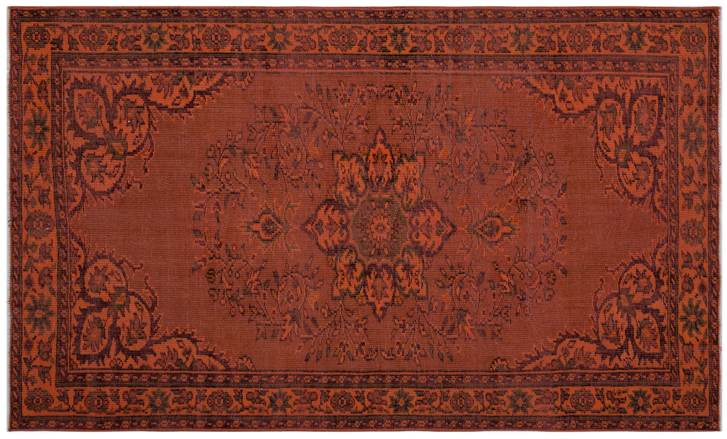Thiis - Vintage Medallion Rug - 5'4 X 8'5
