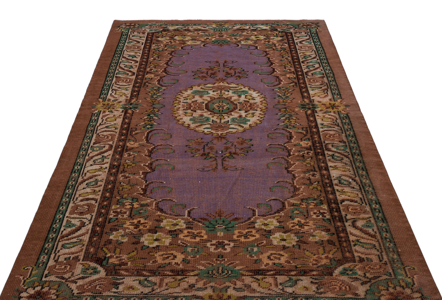 Dihiil - Vintage Medallion Rug - 5'5 X 8'10