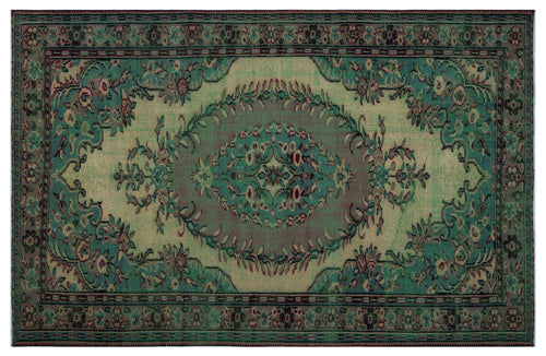 Bild 1 in Galerieansicht laden. Vusoan - Vintage Medallion Rug - 5'10 X 9'1