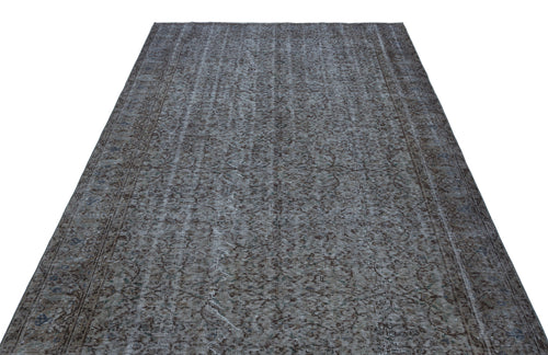 Load image 1 in gallery view. Prefosa - Vintage Distressed Rug - 5'8 X 9'5