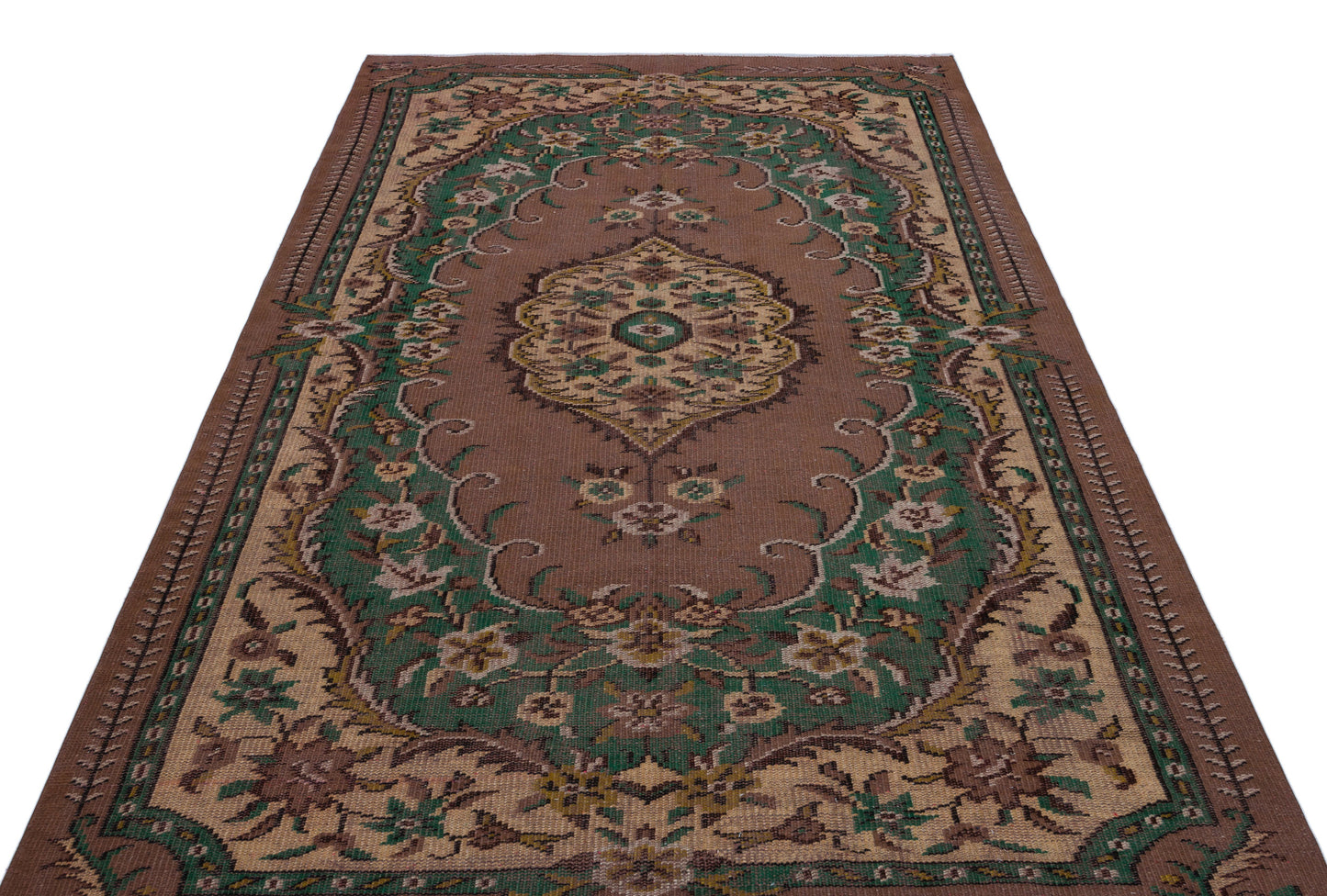Homeya - Vintage Medallion Rug - 5'8 X 9'1