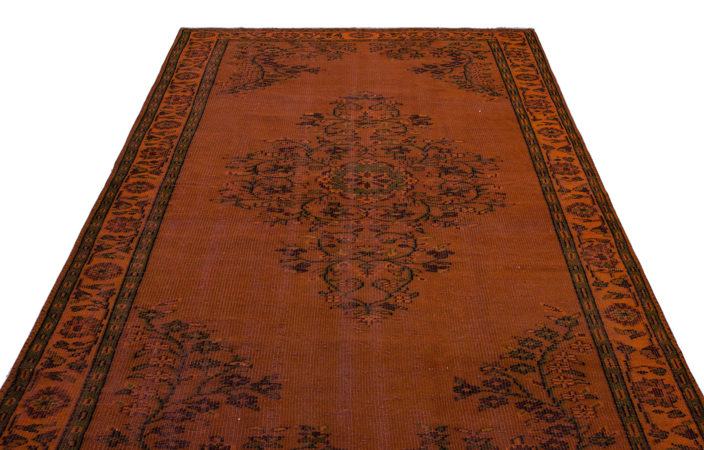 Paudura - Vintage Medallion Rug - 5'10 X 9'8