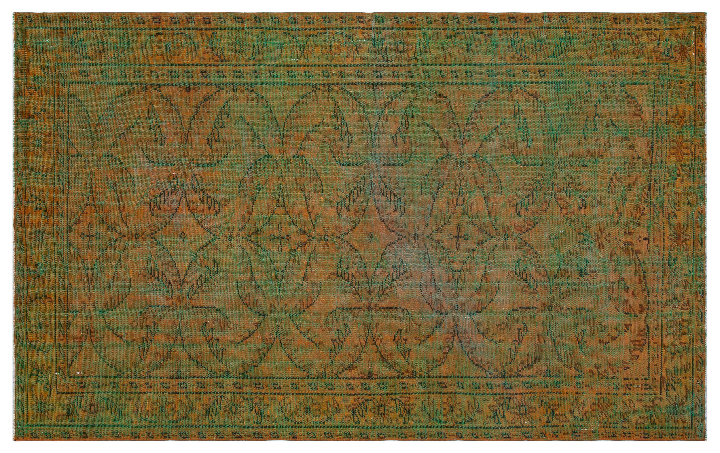 Trovama - Vintage Floral Rug - 5'5 X 8'6