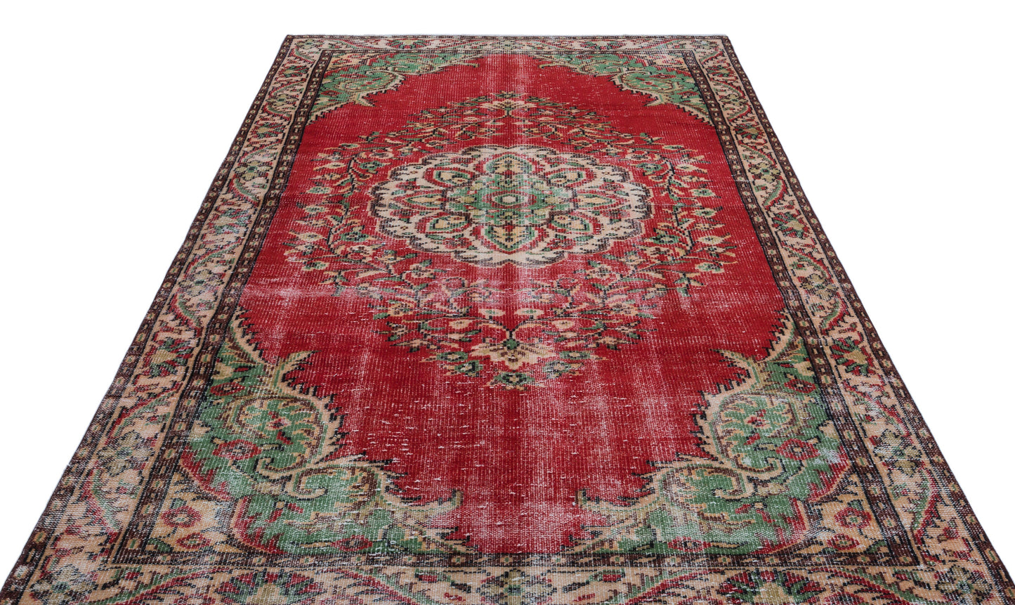 Mozoda - Vintage Medallion Rug - 6'2 X 8'11