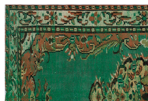 Load image 1 in gallery view. Craix - Vintage Medallion Rug - 5'7 X 8'3