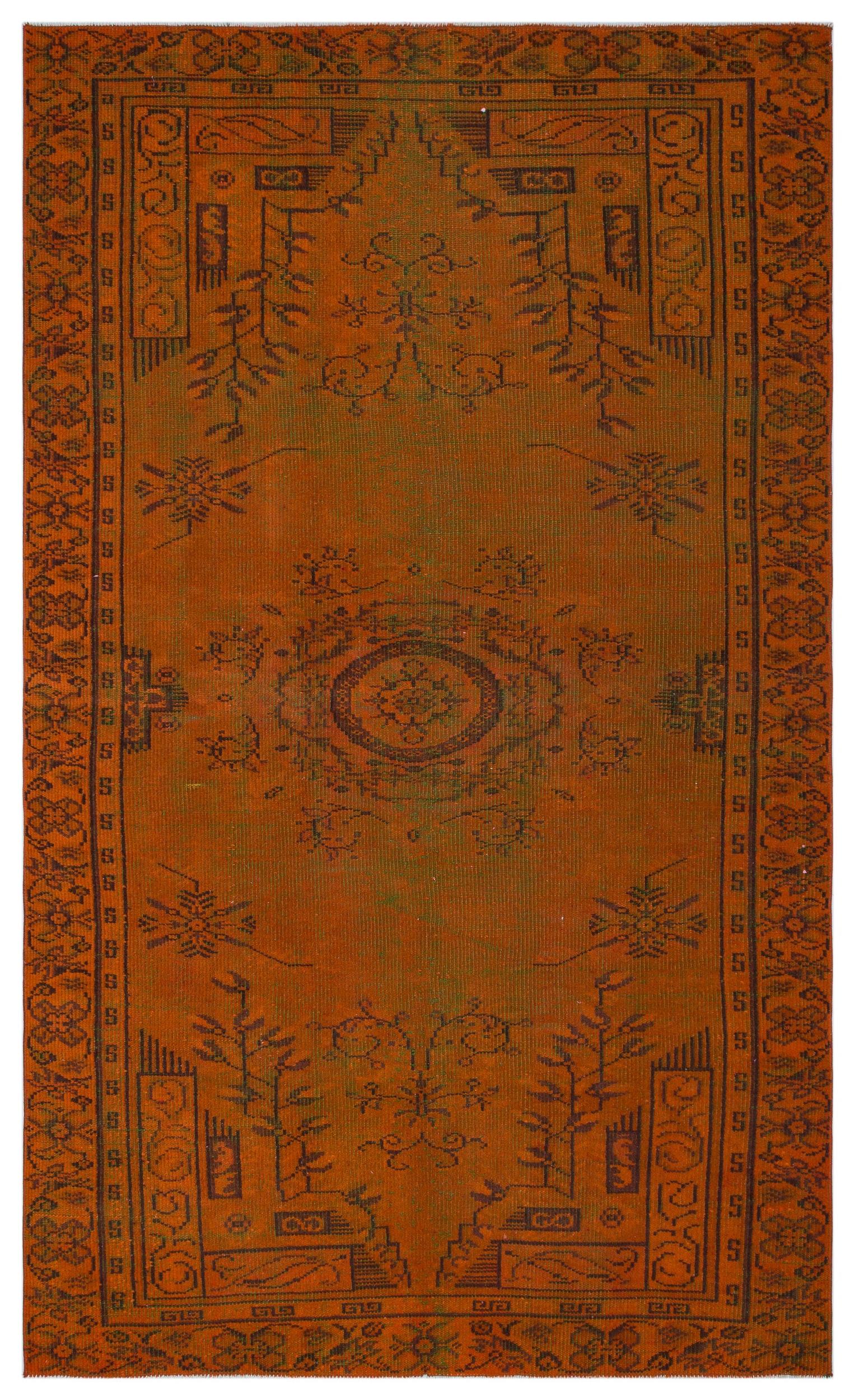 Broor - Vintage Medallion Rug - 5'5 X 8'10