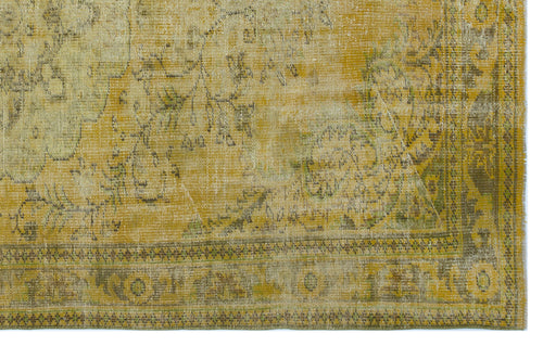 Load image 1 in gallery view. Pruhuor - Vintage Distressed Rug - 6'1 X 9'8