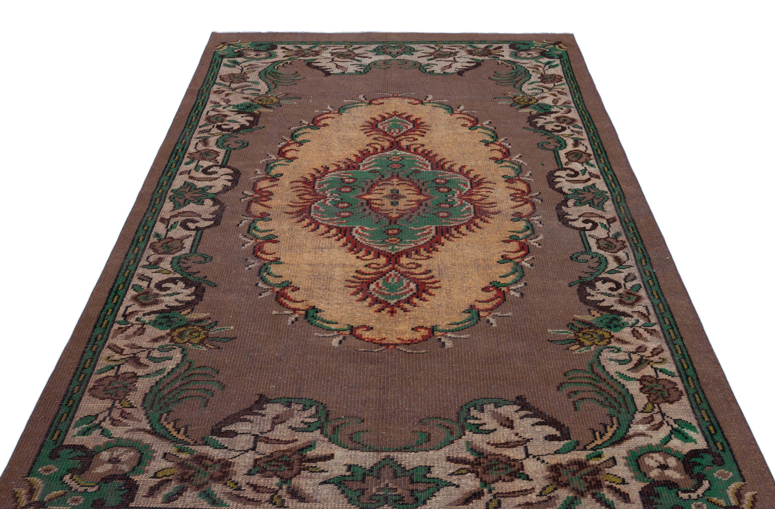 Gimoma - Vintage Medallion Rug - 5'6 X 9'0