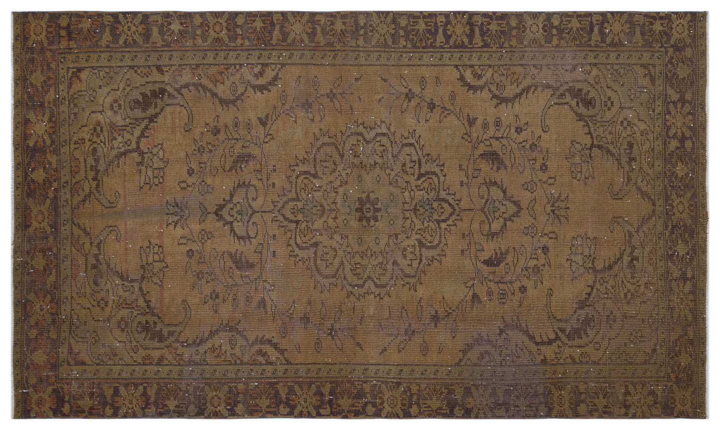Liomeis - Vintage Medallion Rug - 5'6 X 9'3