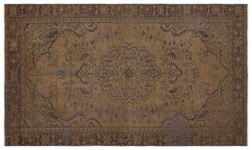 Load image 1 in gallery view. Liomeis - Vintage Medallion Rug - 5'6 X 9'3