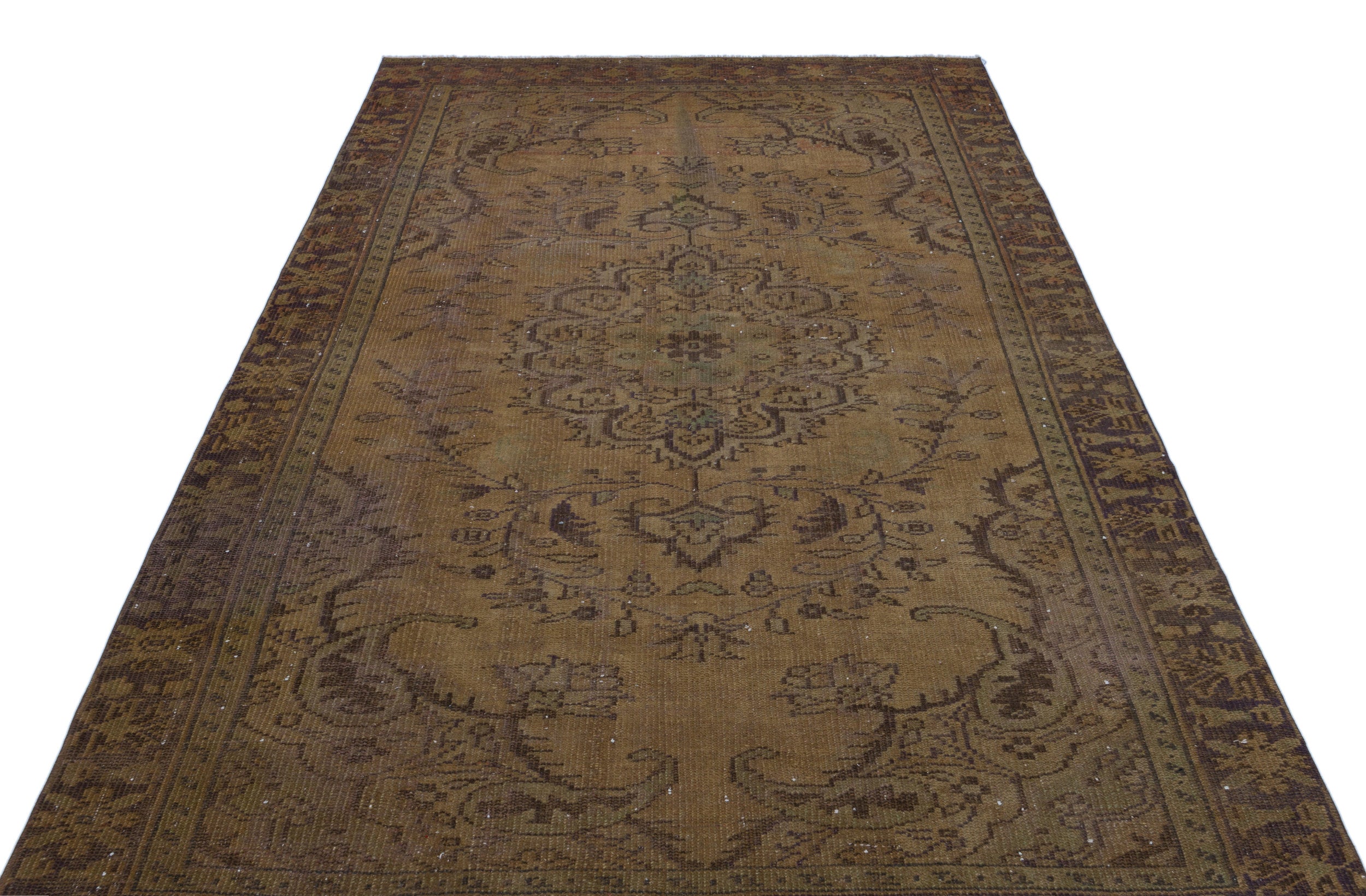 Liomeis - Vintage Medallion Rug - 5'6 X 9'3