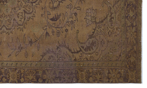 Load image 1 in gallery view. Liomeis - Vintage Medallion Rug - 5'6 X 9'3