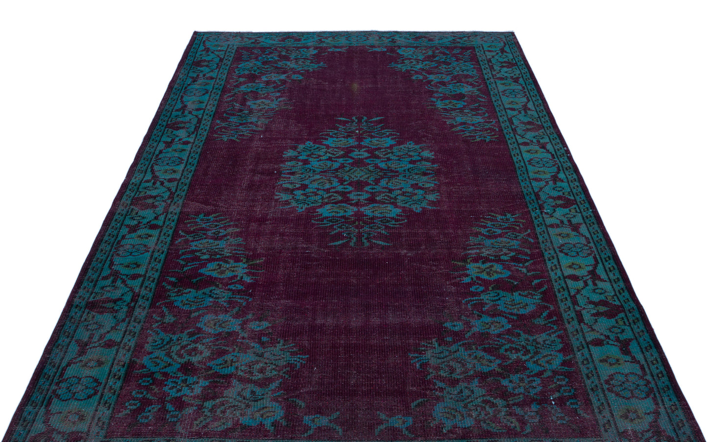 Blauda - Vintage Medallion Rug - 5'8 X 8'11