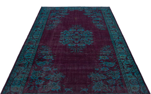 Load image 1 in gallery view. Blauda - Vintage Medallion Rug - 5'8 X 8'11