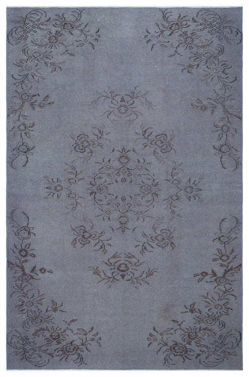Load image 1 in gallery view. Brava - Vintage Distressed Rug - 5'6 X 8'6